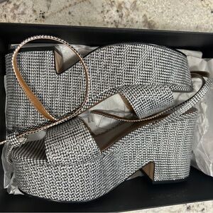 Kurt Geiger silver sparkle chunky sandals size 9